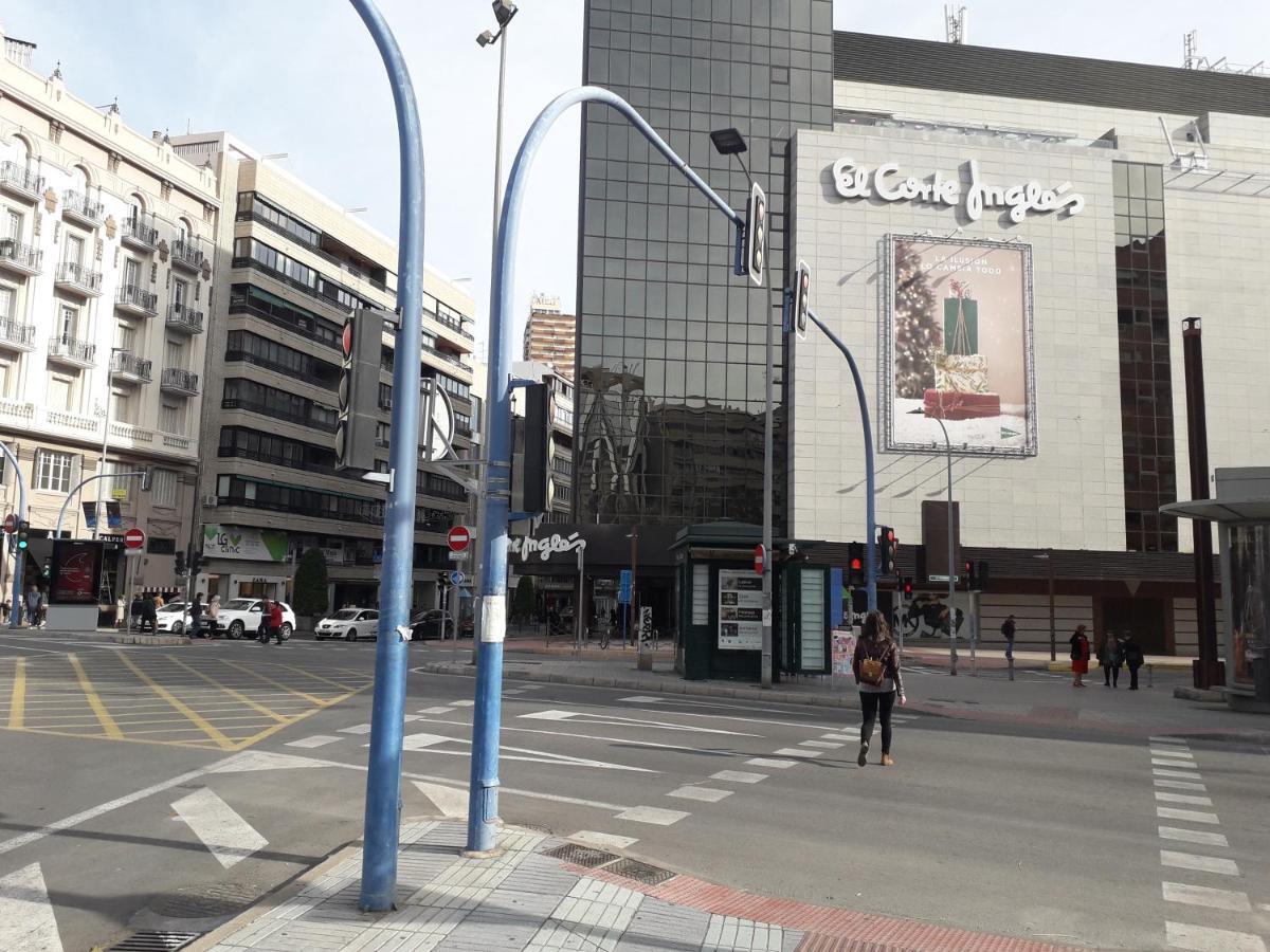 Eve ,Estacion Central Alicante Eksteriør billede