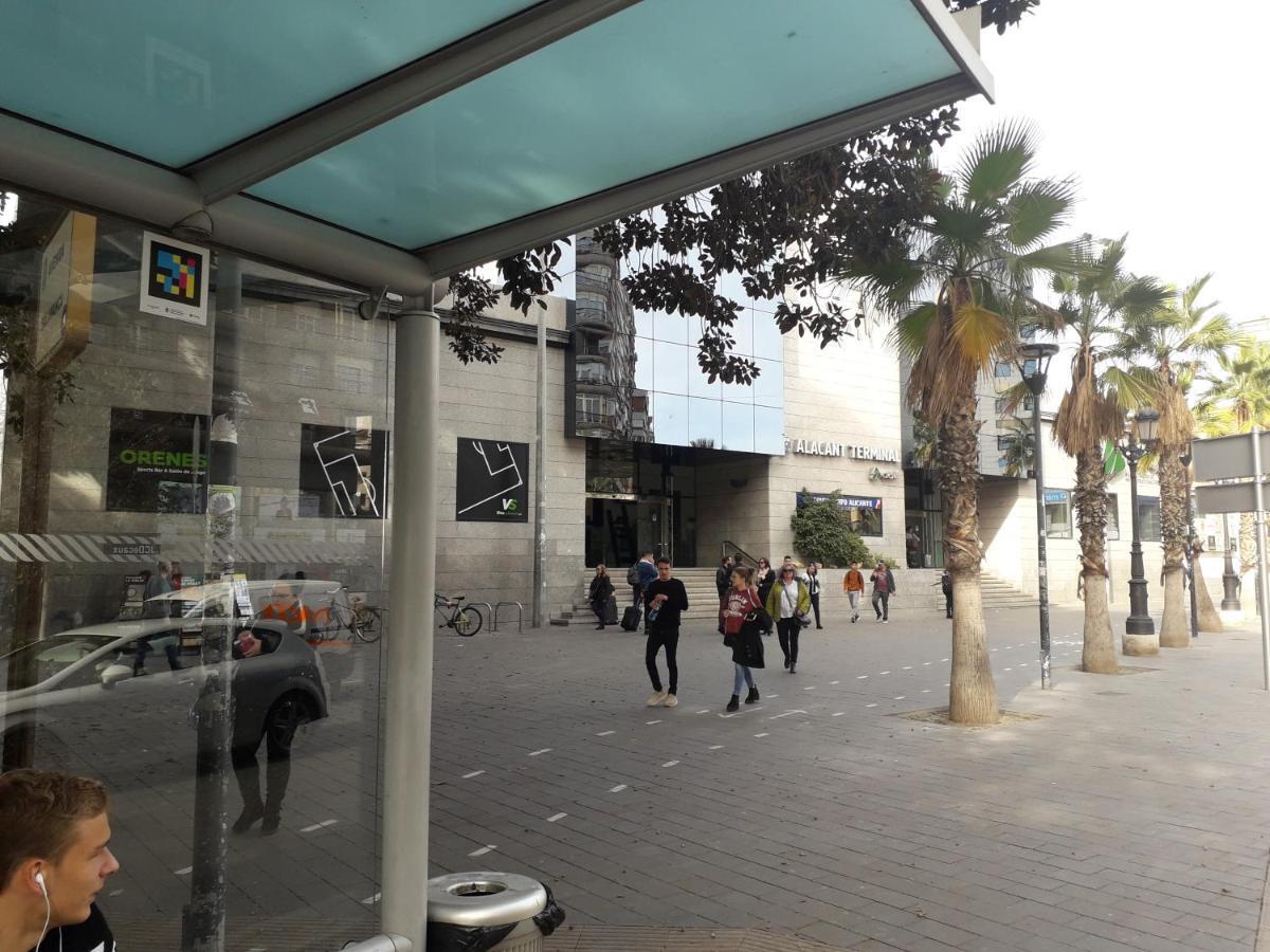 Eve ,Estacion Central Alicante Eksteriør billede